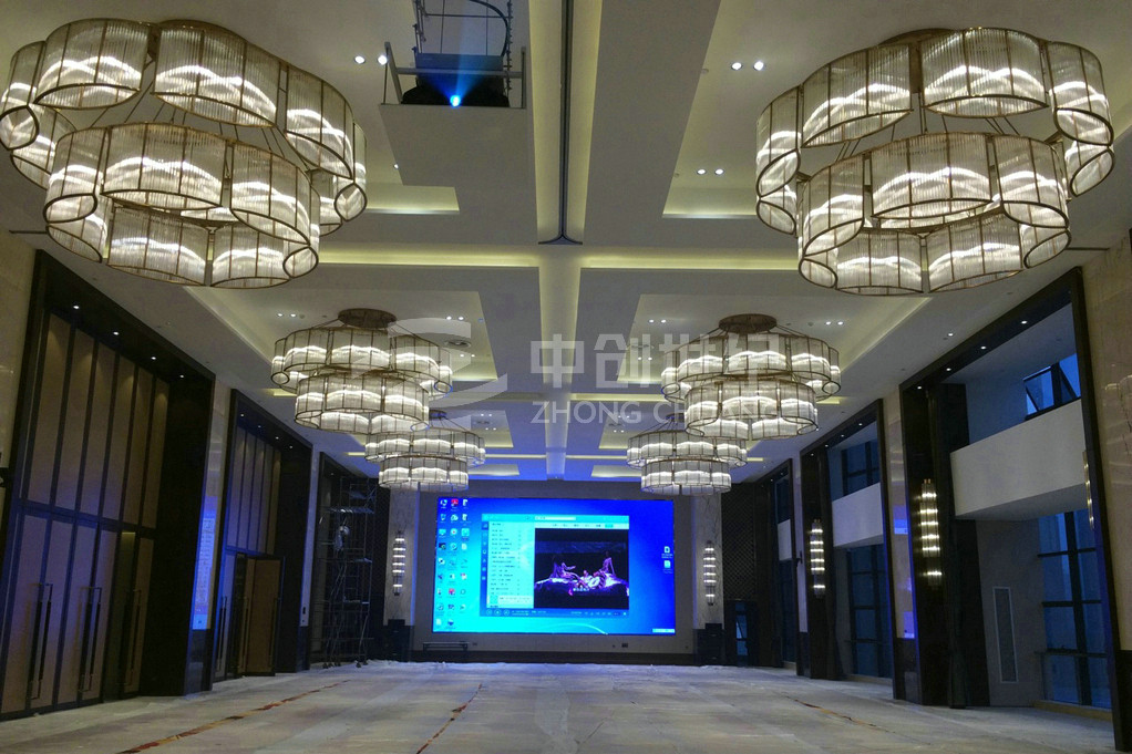 中興通訊鄒城和泰酒店宴會(huì)廳-全局照 中興通訊鄒城和泰酒店宴會(huì)廳-全局照