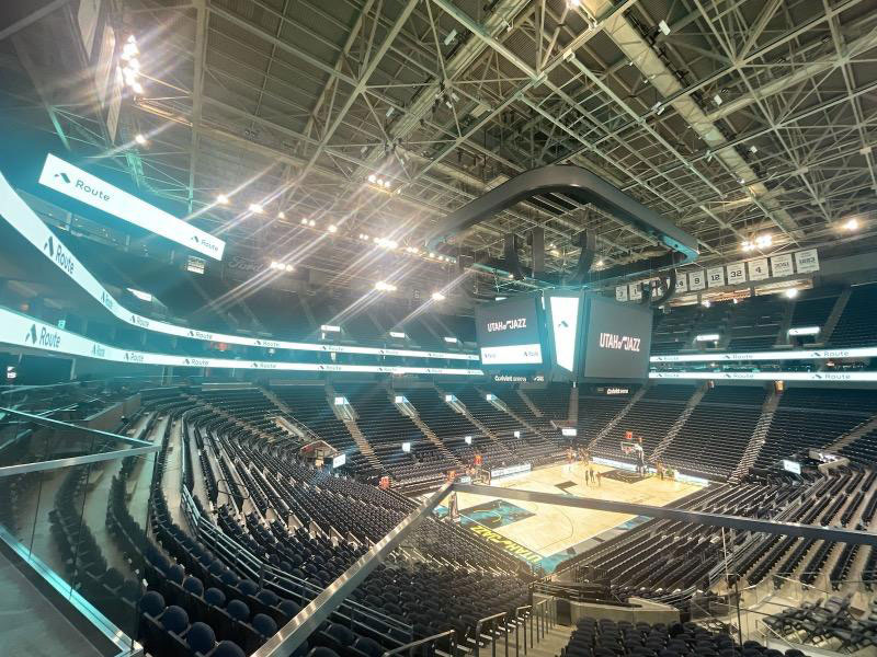 猶他爵士隊主場館計分屏、看臺屏、圍欄屏全景圖2